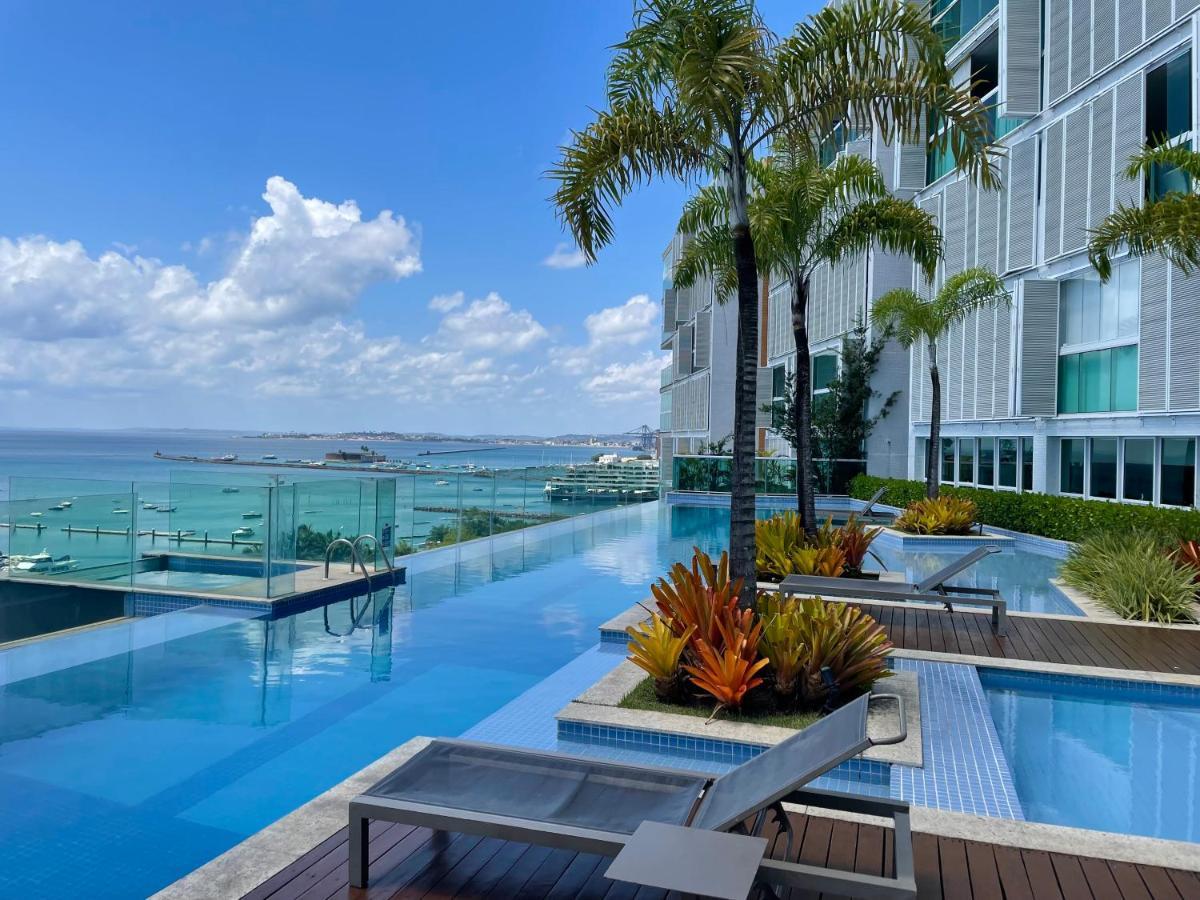 Cloc Marina Vista Mar p/ a Baía de Todos os Santos Apartamento Salvador Exterior foto