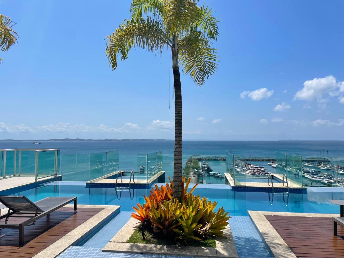 Cloc Marina Vista Mar p/ a Baía de Todos os Santos Apartamento Salvador Exterior foto