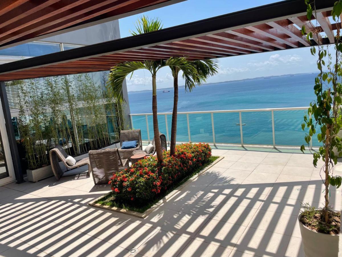 Cloc Marina Vista Mar p/ a Baía de Todos os Santos Apartamento Salvador Exterior foto