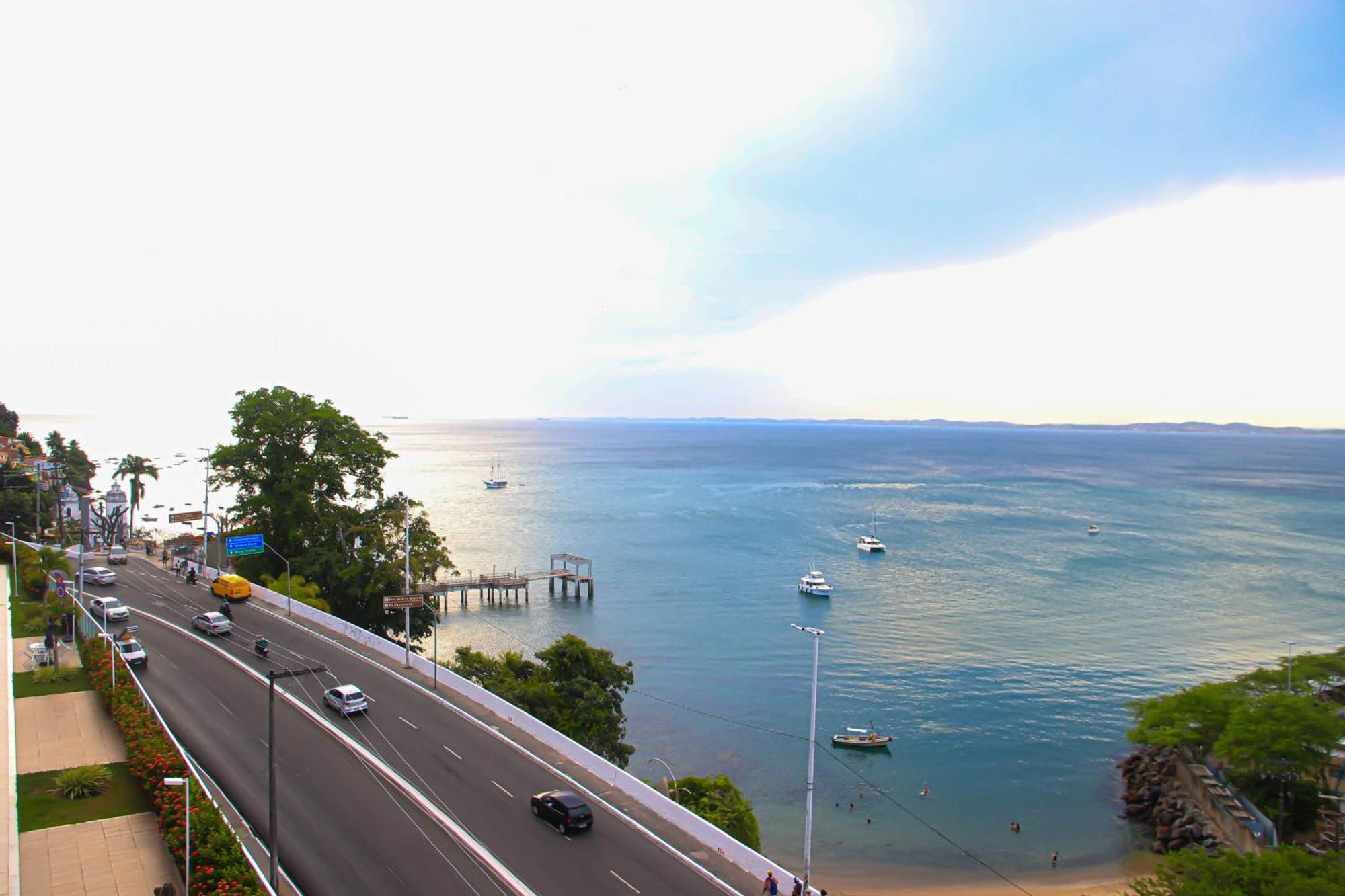 Cloc Marina Vista Mar p/ a Baía de Todos os Santos Apartamento Salvador Exterior foto