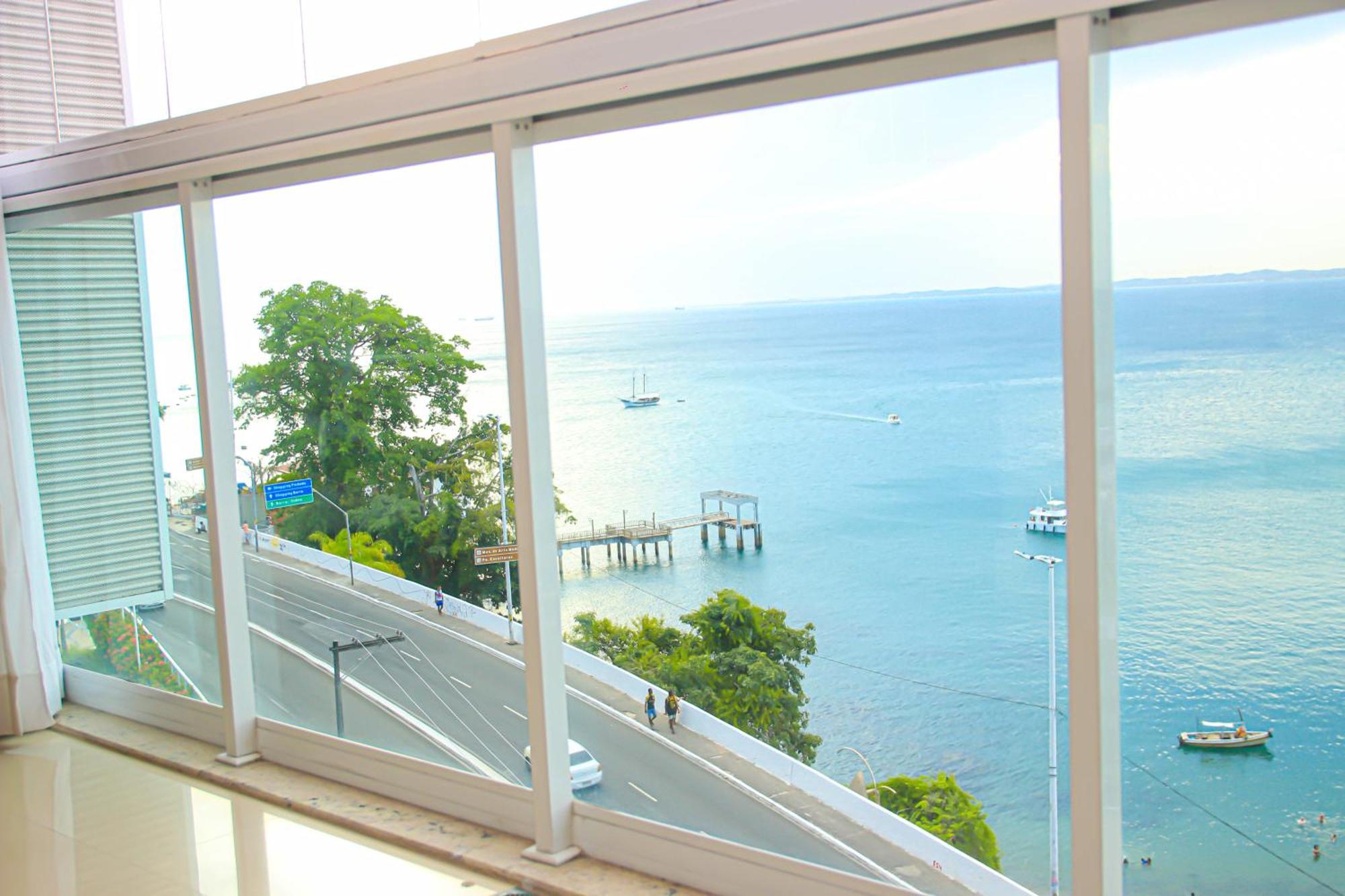 Cloc Marina Vista Mar p/ a Baía de Todos os Santos Apartamento Salvador Exterior foto