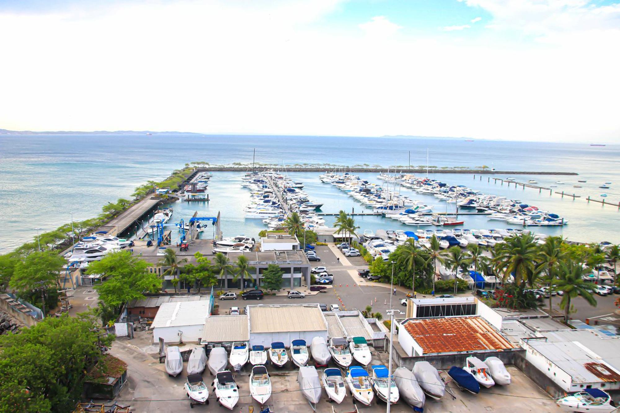 Cloc Marina Vista Mar p/ a Baía de Todos os Santos Apartamento Salvador Exterior foto